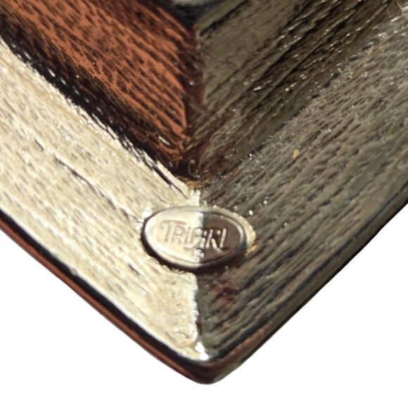 TRIFARI Black and Gold Geometric Choker Slinky Chain Bold Bib Collar - Picture 3 of 6